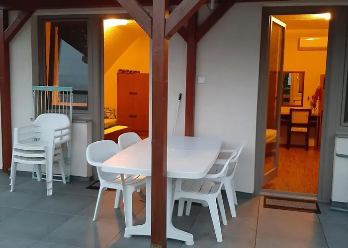 Appartamento Tinka Ház Siófok